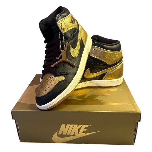 Nike Air Jordon 1 Retro High OG Sz 7Y / 8.5 Women DZ5485-01 - Picture 1 of 8